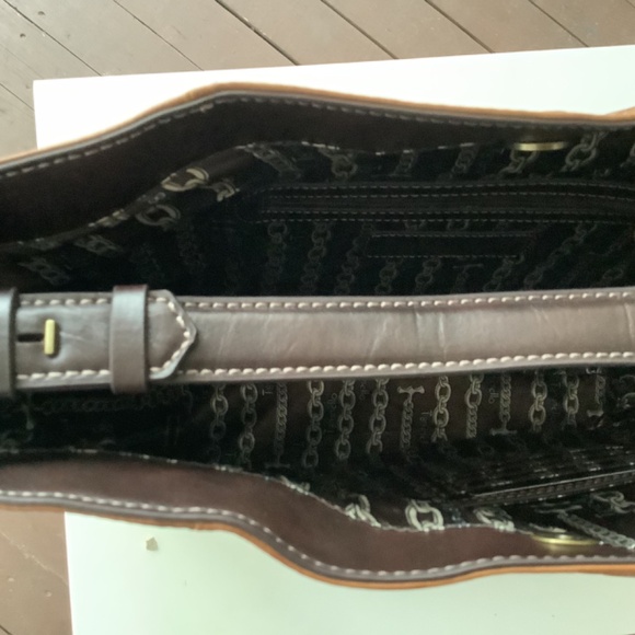 Tignanello Palm Embossed Vintage Leather RFID Hobo Bag Nwt - Picture 10 of 16